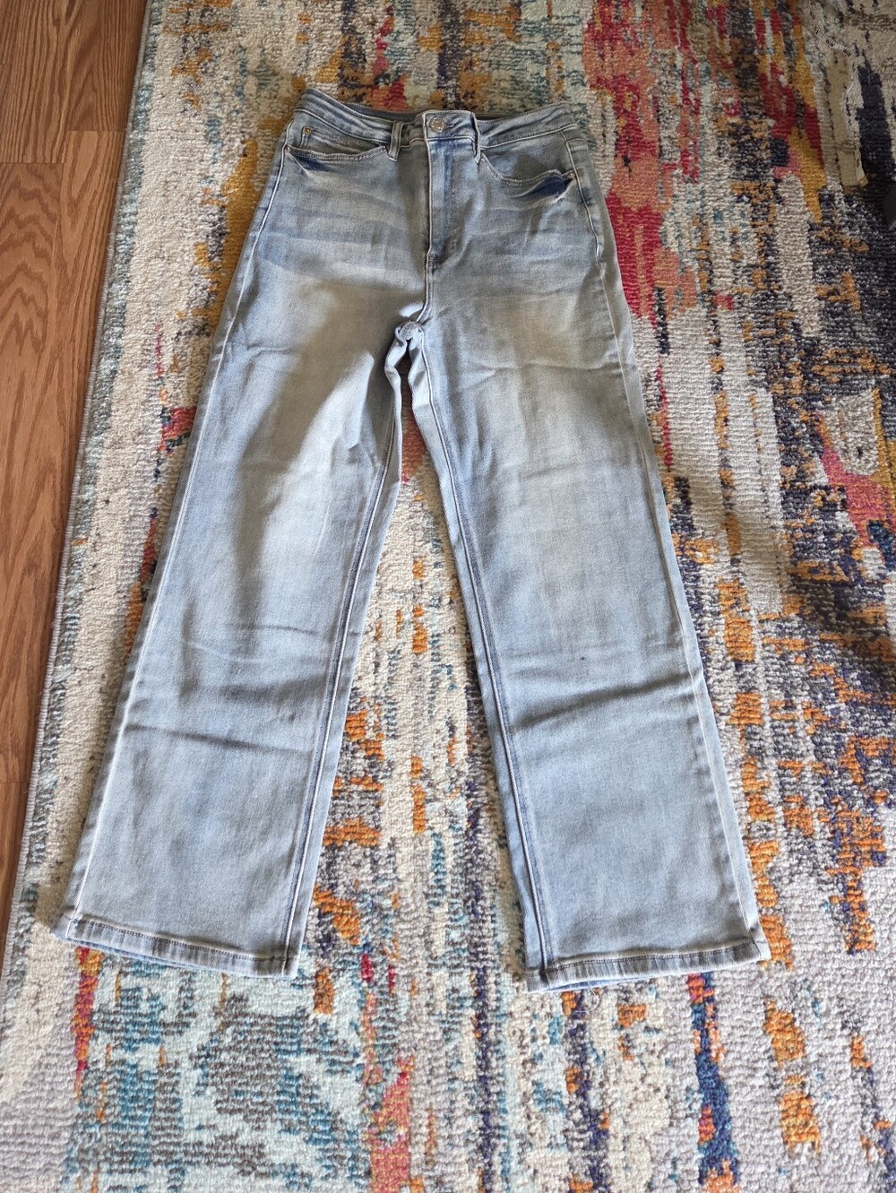 YMI Premium light Tan wash high-waisted straight-leg jeans NWOT 10 SHORT